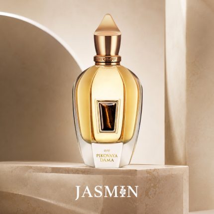 خرید عطر Pikovaya Dama Xerjoff اگر به دنبال عطری لوکس، اشرافی، تمیز و بسیار ماندگار هستید، *Pikovaya Dama Xerjoff یکی از فاخرترین و تحسین‌شده‌ترین عطرهای برند ایتالیایی زرجوف است. این عطر که نام آن از داستان مشهور «بی‌بی پیک» الهام گرفته شده، رایحه‌ای کلاسیک، باشکوه و کاملاً متفاوت دارد و برای افرادی مناسب است که به دنبال عطری خاص و سطح بالا هستند.
