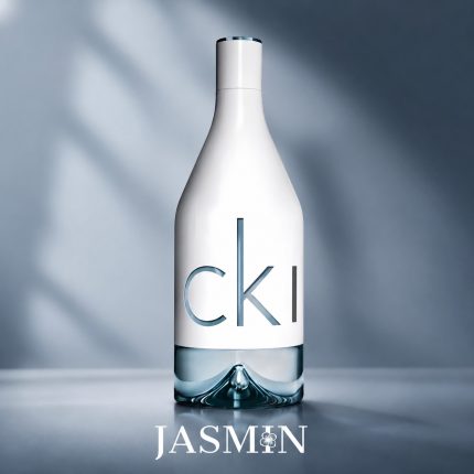 خرید عطر CK IN2U for Him اصل با رایحه خنک، مرکباتی، آروماتیک و مردانه. بررسی نت‌های بویایی، ماندگاری، پخش بو، مشخصات و قیمت ادکلن CK IN2U for Him Calvin Klein.
