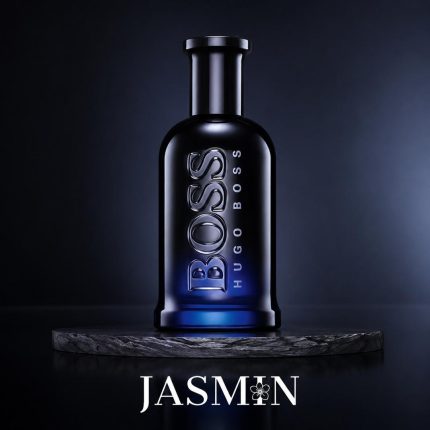 خرید عطر Boss Bottled Night اصل با رایحه چوبی، آروماتیک، تلخ و مردانه. بررسی نت‌های بویایی، ماندگاری، پخش بو، مشخصات و قیمت ادکلن Hugo Boss Bottled Night.