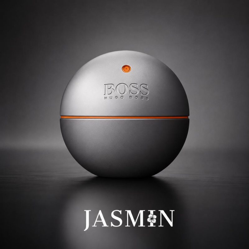 خرید عطر Boss In Motion اصل با رایحه اسپرت، آروماتیک، ادویه‌ای و چوبی. بررسی نت‌های بویایی، ماندگاری، پخش بو و قیمت ادکلن Hugo Boss In Motion.