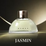 خرید عطر زنانه Boss Woman از برند Hugo Boss با رایحه گلی میوه‌ای، لطیف، شیک و مناسب استفاده روزانه. بررسی رایحه، ماندگاری و راهنمای خرید عطر هوگو باس زنانه.
