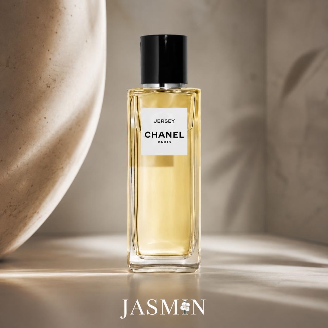 خرید عطر Chanel Jersey | قیمت و مشخصات شنل جرسی خرید عطر Chanel Jersey EDP از مجموعه Les Exclusifs با رایحه اسطوخودوس، وانیل و مشک سفید؛ بررسی ماندگاری، پخش بو و راهنمای خرید شنل جرسی.